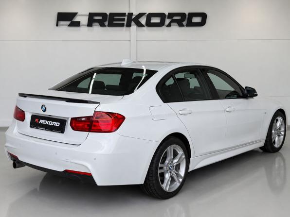 BMW 3 серии VI (F3x) с пробегом 2015 года, цена 2 049 000 рублей, 182000 км, седан, Автокод Объявления