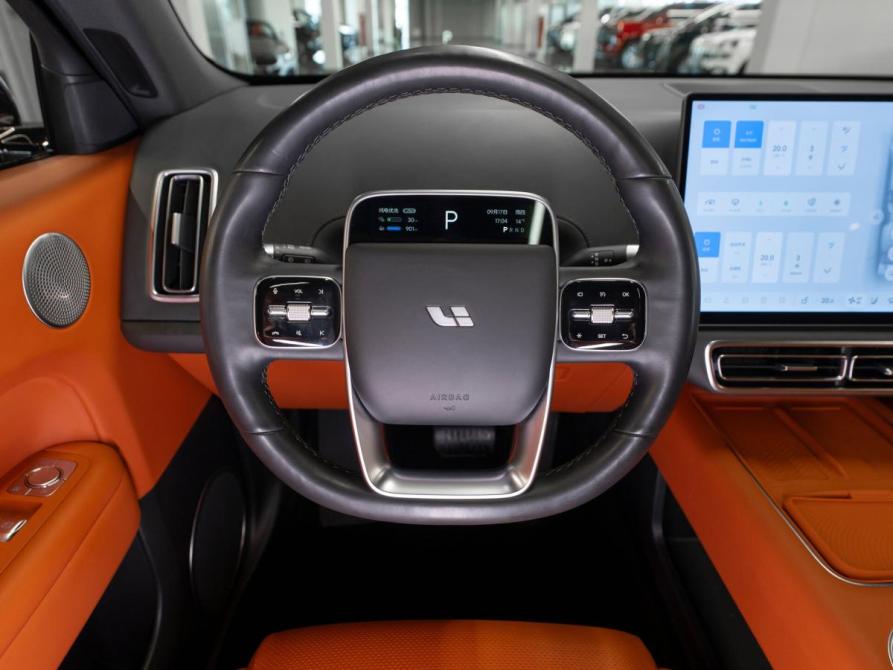 Li Auto (Lixiang) L6 I Москва  - изображение 11