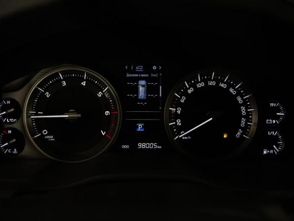 Toyota Land Cruiser 200 Series Рестайлинг 2 с пробегом 2016 года, цена 6 590 000 рублей, 98004 км, внедорожник, Автокод Объявления