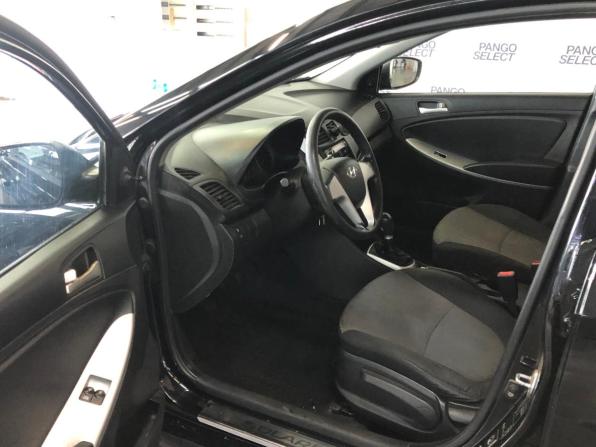 Hyundai Solaris I с пробегом 2011 года, цена 650 000 рублей, 123046 км, седан, Автокод Объявления