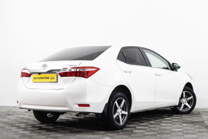 Toyota Corolla XI (E160 E170 E180) с пробегом 2013 года, цена 1 229 000 рублей, 73400 км, седан, Автокод Объявления