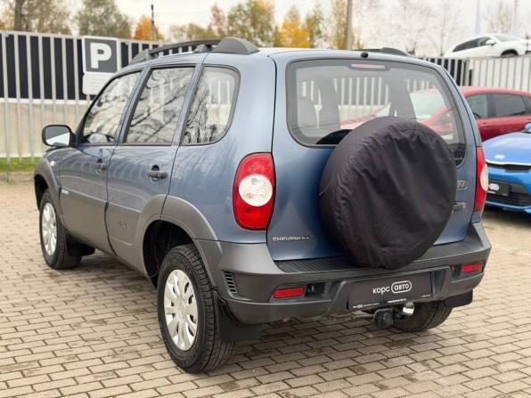 Chevrolet Niva I Рестайлинг с пробегом 2011 года, цена 485 000 рублей, 112382 км, внедорожник, Автокод Объявления