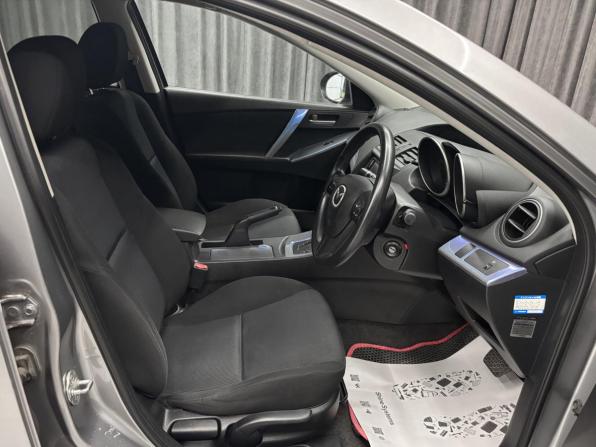 Mazda Axela II с пробегом 2010 года, цена 830 000 рублей, 165000 км, седан, Автокод Объявления