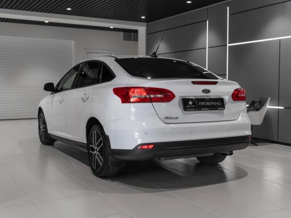 Ford Focus III Рестайлинг с пробегом 2017 года, цена 1 290 000 рублей, 64057 км, седан, Автокод Объявления
