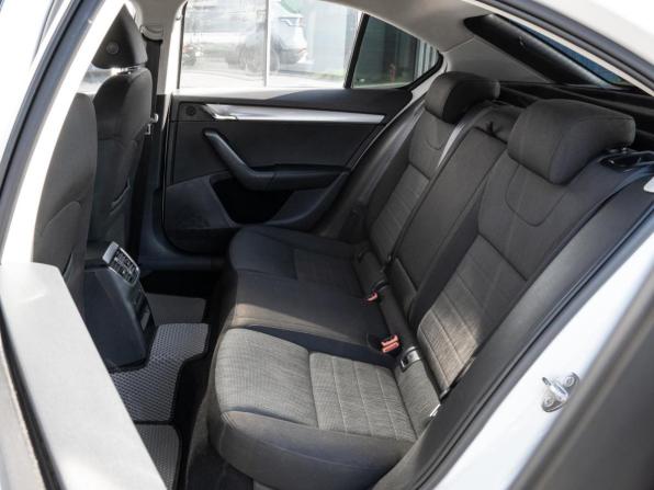 Skoda Octavia III (A7) с пробегом 2015 года, цена 1 499 000 рублей, 267818 км, лифтбек, Автокод Объявления