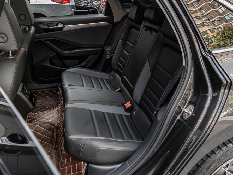 Volkswagen Sagitar III Краснодар  - изображение 9