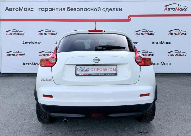 Nissan Juke I с пробегом 2013 года, цена 990 000 рублей, 134616 км, внедорожник, Автокод Объявления