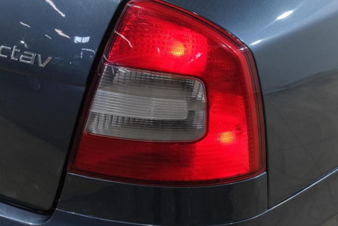 Skoda Octavia II (A5) Рестайлинг с пробегом 2012 года, цена 499 000 рублей, 370000 км, лифтбек, Автокод Объявления