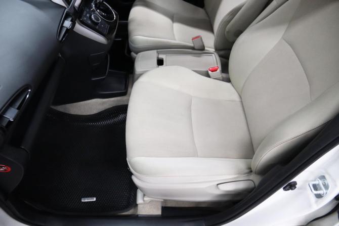 Toyota Wish II с пробегом 2012 года, цена 1 245 350 рублей, 246686 км, минивэн, Автокод Объявления