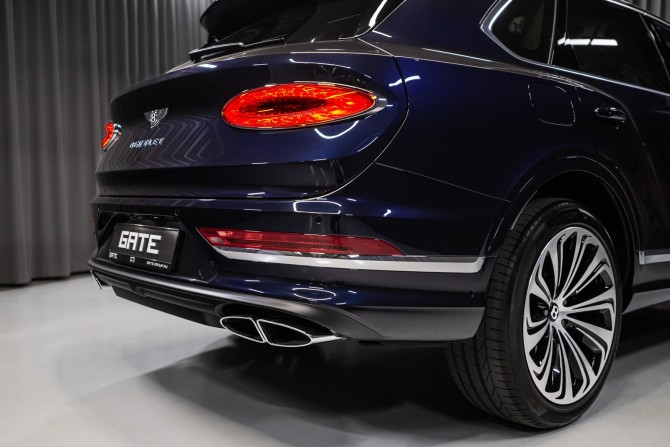 Новый Bentley Bentayga I Рестайлинг 2024 года, цена 48 860 400 рублей, внедорожник, Автокод Объявления