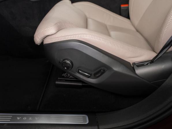 Volvo XC90 II Рестайлинг 2 с пробегом 2025 года, цена 9 950 000 рублей, 30 км, внедорожник, Автокод Объявления