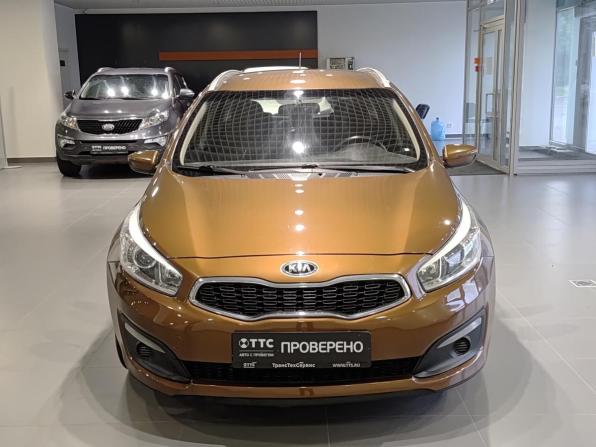 Kia Ceed II Рестайлинг с пробегом 2016 года, цена 850 000 рублей, 173683 км, универсал, Автокод Объявления