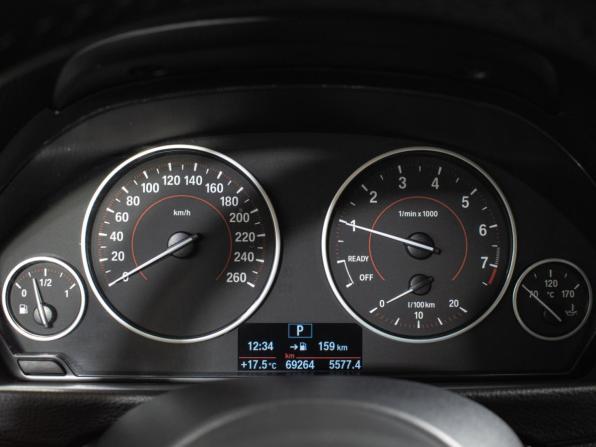 BMW 3 серии VI (F3x) Рестайлинг с пробегом 2018 года, цена 2 860 000 рублей, 69200 км, седан, Автокод Объявления