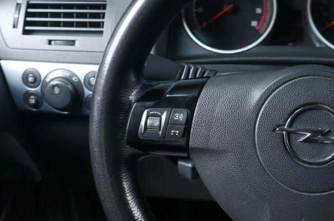Opel Astra H Рестайлинг с пробегом 2008 года, цена 549 000 рублей, 266469 км, хэтчбек, Автокод Объявления