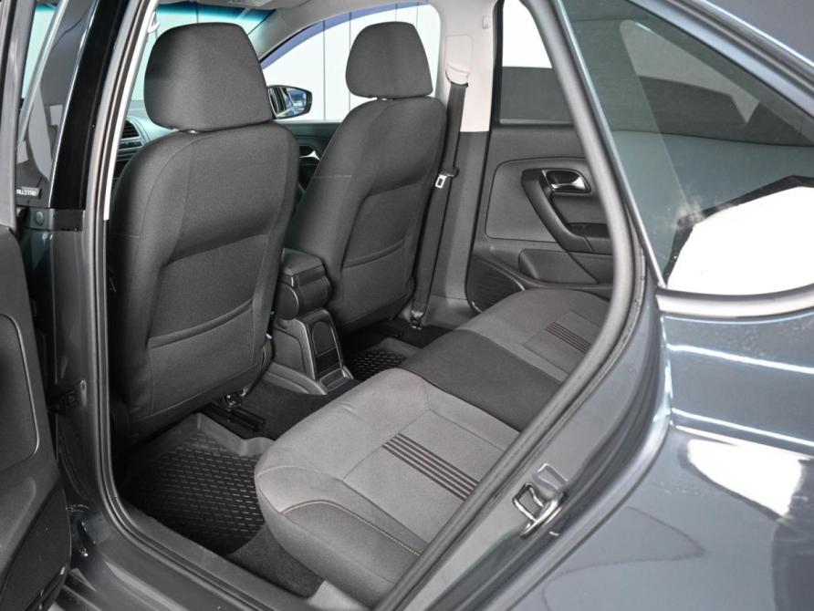 Volkswagen Polo V Рестайлинг Ростов-на-Дону  - изображение 11