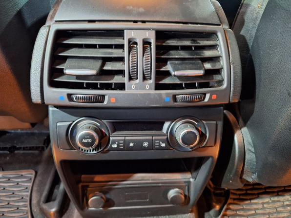 BMW X6 I (E71) Рестайлинг с пробегом 2012 года, цена 1 655 000 рублей, 242000 км, внедорожник, Автокод Объявления