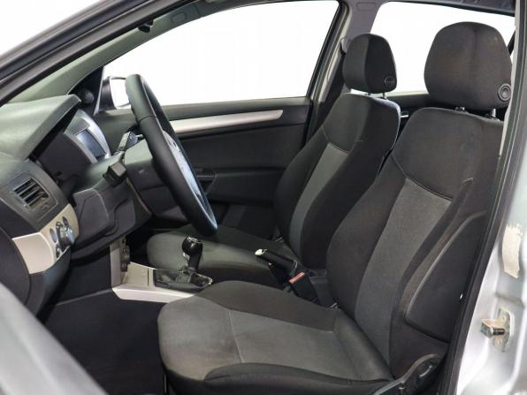 Opel Astra H Рестайлинг с пробегом 2007 года, цена 449 000 рублей, 252120 км, хэтчбек, Автокод Объявления