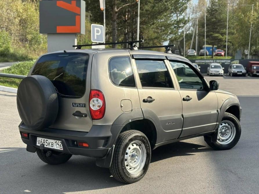 Chevrolet Niva I Рестайлинг Прокопьевск  - изображение 9