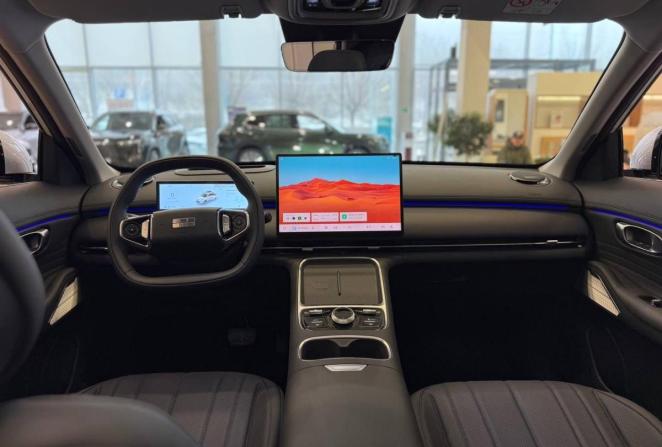 Новый Geely EX5 EM-i 2026 года, цена 3 969 990 рублей, внедорожник, Автокод Объявления