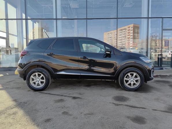 Renault Kaptur I Рестайлинг с пробегом 2021 года, цена 1 666 000 рублей, 29800 км, внедорожник, Автокод Объявления