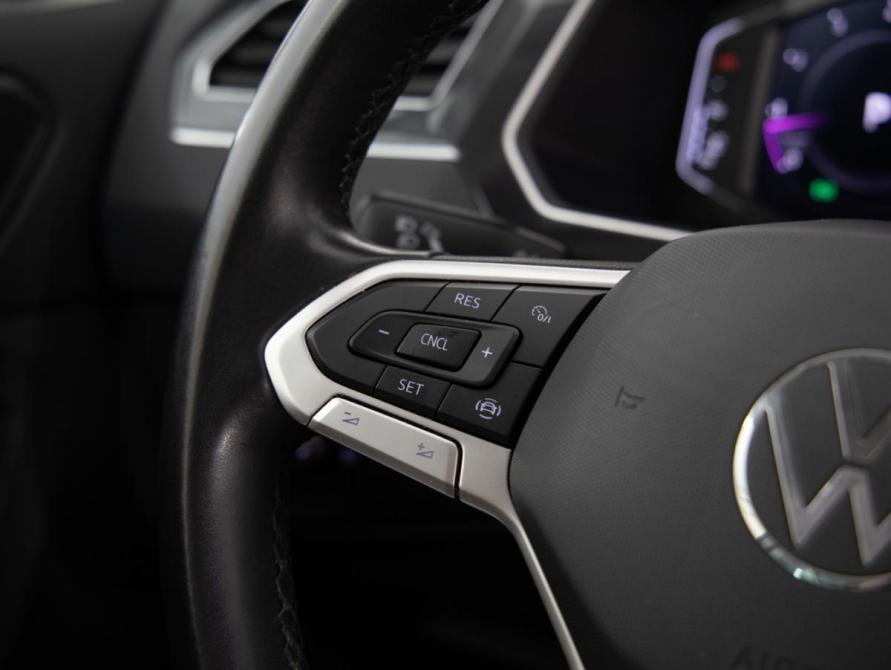 Volkswagen Tiguan II Рестайлинг Санкт-Петербург  - изображение 21