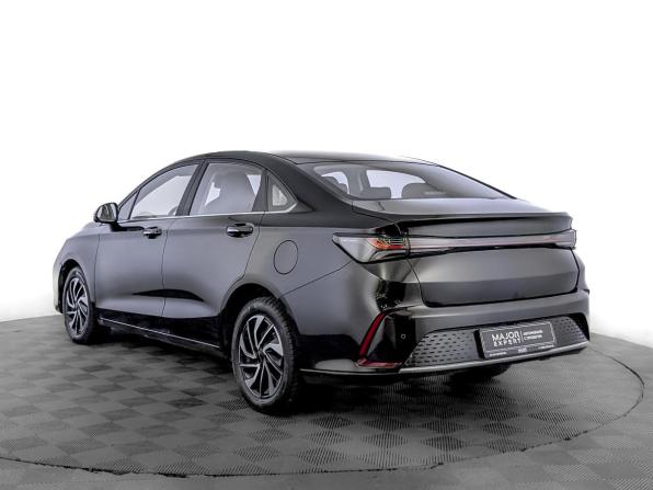 BAIC U5 Plus с пробегом 2023 года, цена 725 000 рублей, 160019 км, седан, Автокод Объявления