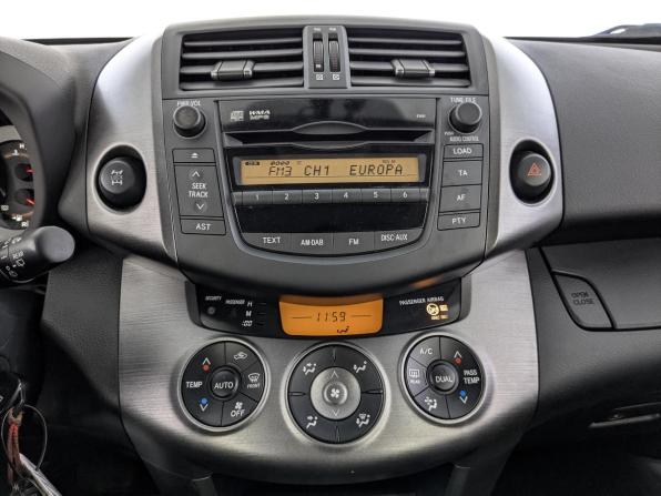 Toyota RAV4 III (XA30) Рестайлинг с пробегом 2012 года, цена 1 825 000 рублей, 58756 км, внедорожник, Автокод Объявления