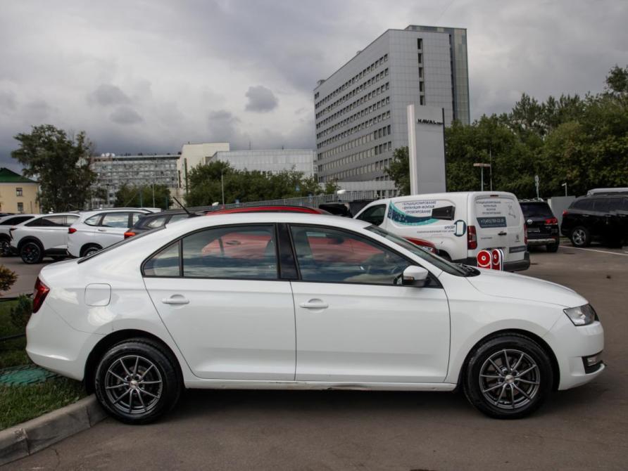 Skoda Rapid I Рестайлинг Москва  - изображение 3