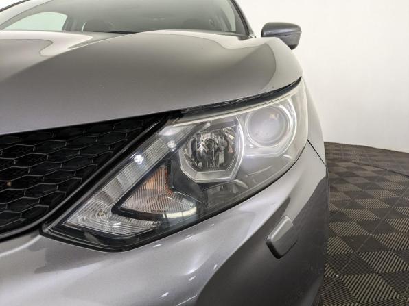 Nissan Qashqai II с пробегом 2015 года, цена 1 699 000 рублей, 76716 км, внедорожник, Автокод Объявления