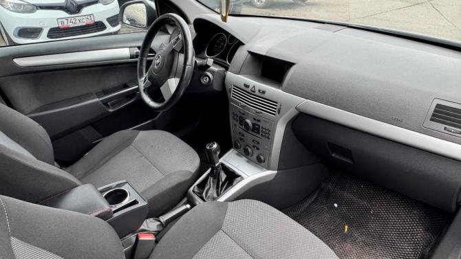 Opel Astra H Рестайлинг с пробегом 2011 года, цена 485 000 рублей, 237272 км, универсал, Автокод Объявления