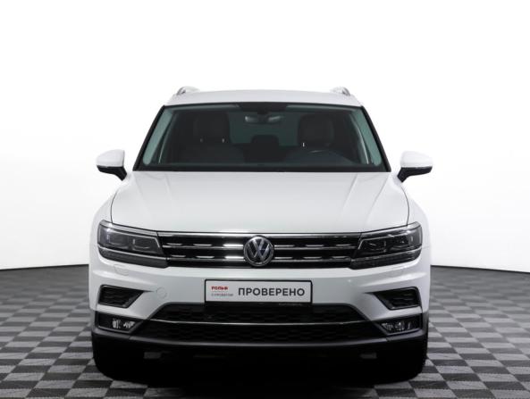 Volkswagen Tiguan II с пробегом 2018 года, цена 3 088 000 рублей, 50058 км, внедорожник, Автокод Объявления