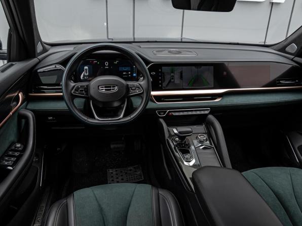 Geely Monjaro I с пробегом 2023 года, цена 3 240 000 рублей, 37178 км, внедорожник, Автокод Объявления
