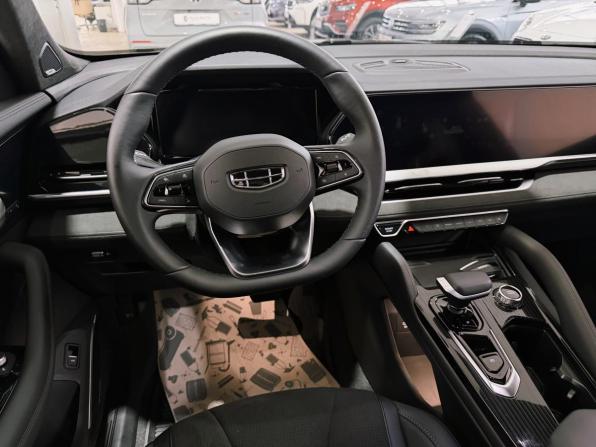 Geely Monjaro I с пробегом 2025 года, цена 3 800 000 рублей, 4275 км, внедорожник, Автокод Объявления