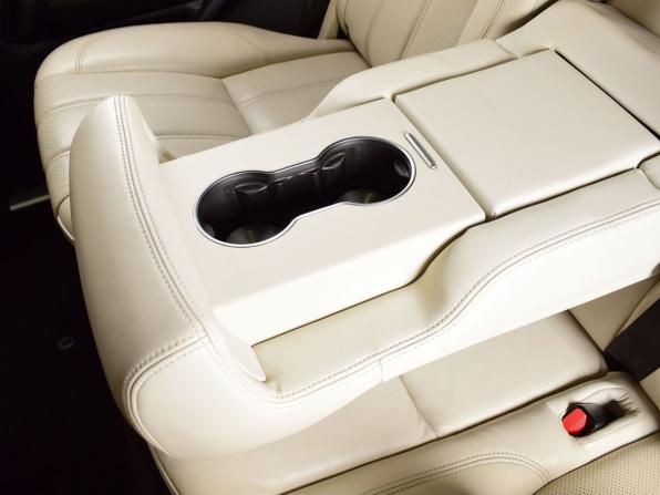 Land Rover Range Rover IV с пробегом 2016 года, цена 4 699 995 рублей, 270893 км, внедорожник, Автокод Объявления