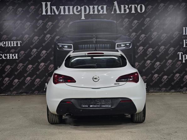 Opel Astra J Рестайлинг с пробегом 2013 года, цена 895 000 рублей, 170949 км, хэтчбек, Автокод Объявления