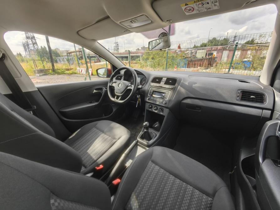 Volkswagen Polo V Рестайлинг Санкт-Петербург  - изображение 9
