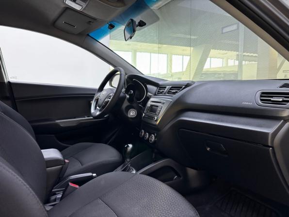 Kia Rio III Рестайлинг с пробегом 2015 года, цена 1 155 000 рублей, 125400 км, седан, Автокод Объявления