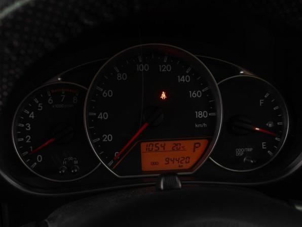 Toyota Ractis II с пробегом 2012 года, цена 999 000 рублей, 94420 км, хэтчбек, Автокод Объявления