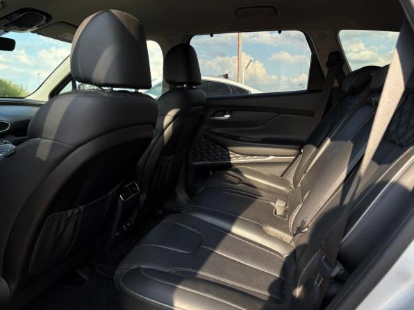 Hyundai Santa Fe IV Рестайлинг с пробегом 2022 года, цена 3 600 000 рублей, 110600 км, внедорожник, Автокод Объявления