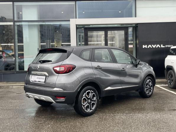 Renault Kaptur I Рестайлинг с пробегом 2021 года, цена 1 669 000 рублей, 100044 км, внедорожник, Автокод Объявления