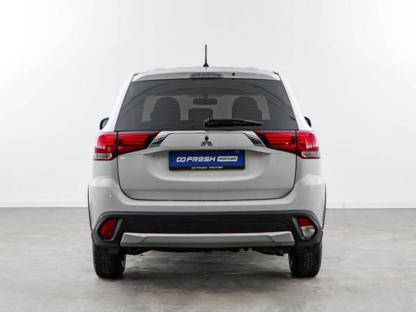 Mitsubishi Outlander III Рестайлинг 2 с пробегом 2016 года, цена 1 599 046 рублей, 173871 км, внедорожник, Автокод Объявления