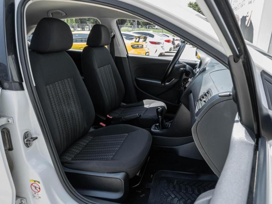 Volkswagen Polo V Рестайлинг Ставрополь  - изображение 8
