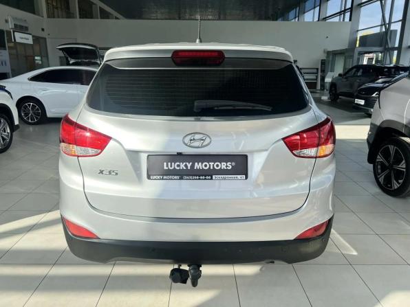 Hyundai ix35 I Рестайлинг с пробегом 2014 года, цена 1 195 000 рублей, 166368 км, внедорожник, Автокод Объявления