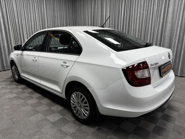 Skoda Rapid I Рестайлинг с пробегом 2018 года, цена 1 390 000 рублей, 134581 км, лифтбек, Автокод Объявления