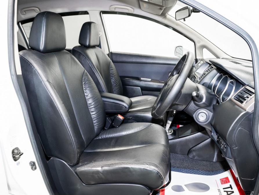 Nissan Tiida I Чита  - изображение 6