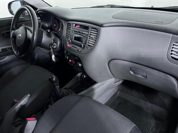 Kia Rio II Рестайлинг с пробегом 2011 года, цена 550 000 рублей, 166192 км, хэтчбек, Автокод Объявления