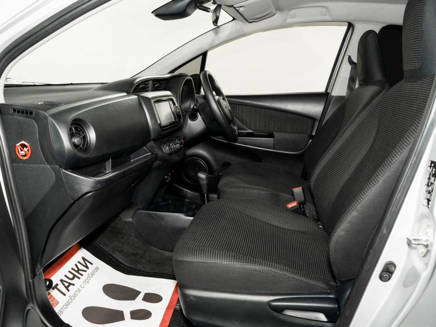 Toyota Vitz III (XP130) Рестайлинг 2 Иркутск  - изображение 6