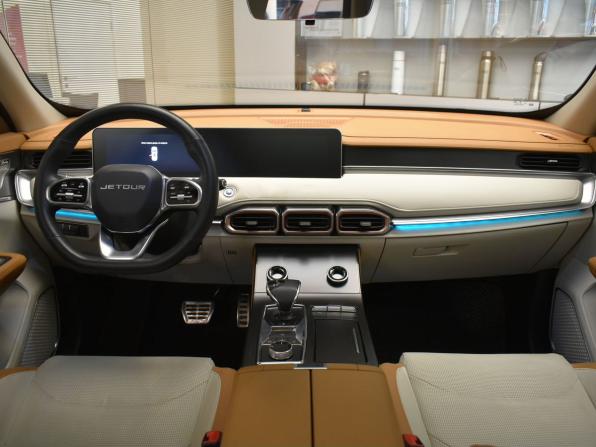 JETOUR X70 PLUS I Рестайлинг с пробегом 2024 года, цена 2 275 000 рублей, 55000 км, внедорожник, Автокод Объявления