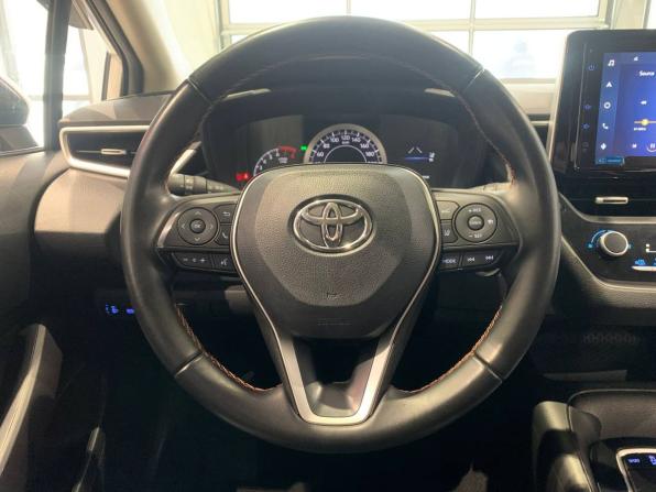 Toyota Corolla XII (E210) с пробегом 2022 года, цена 1 580 000 рублей, 43435 км, седан, Автокод Объявления