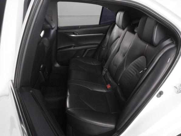 Toyota Camry VIII (XV70) с пробегом 2019 года, цена 2 729 000 рублей, 128350 км, седан, Автокод Объявления
